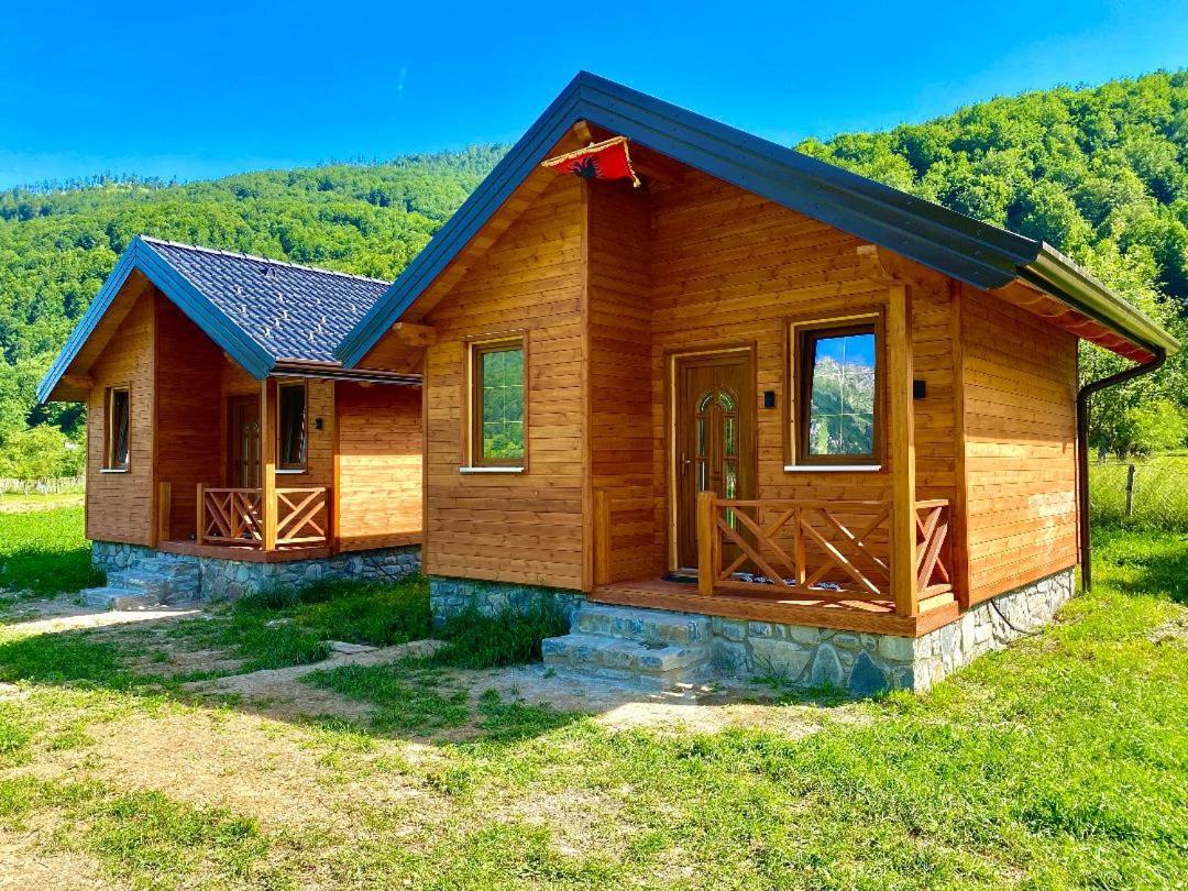 Peraj Guesthouse Vermosh Екстер'єр фото